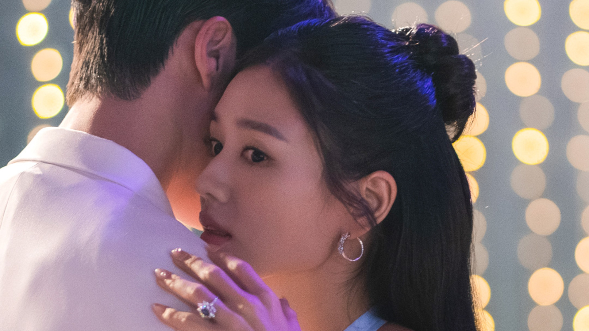 보그 코리아 칼럼: 키스는 괜히 해서!