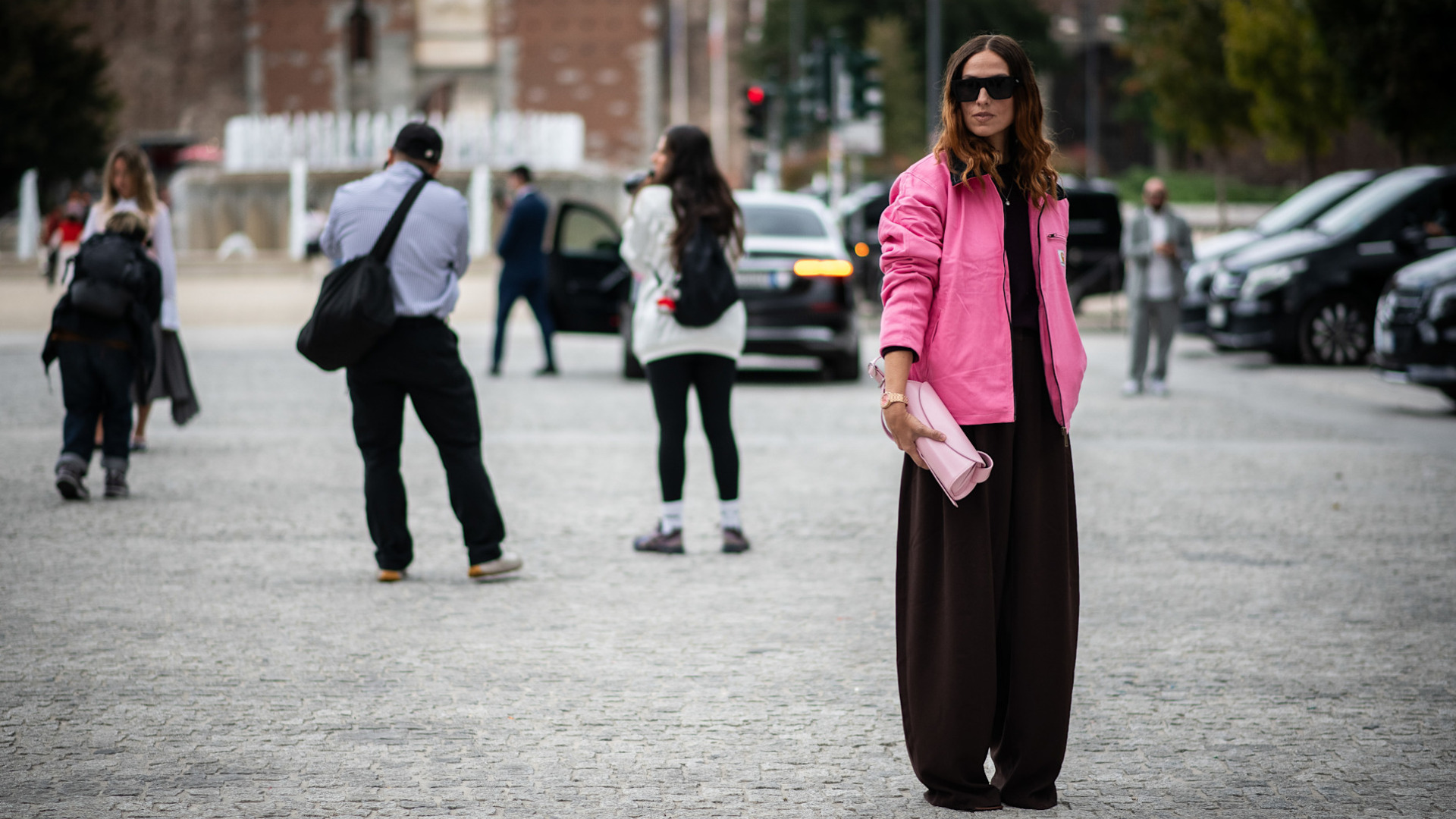 '미니멀의 시대'가 끝난 지금, 우리가 입어야 하는 컬러 - 뉴스 썸네일 이미지