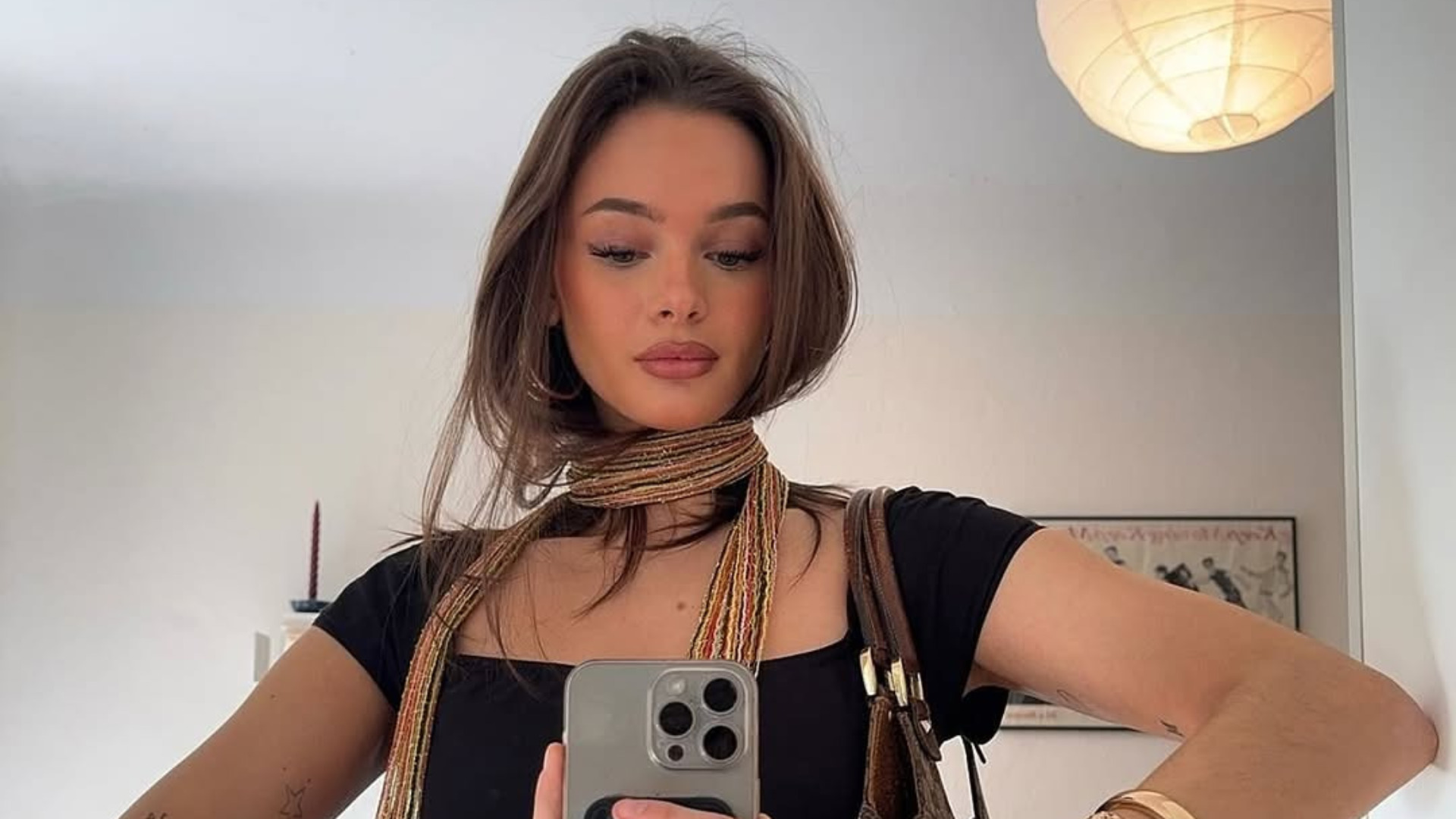 스키니 스카프 트렌드 관련 이미지